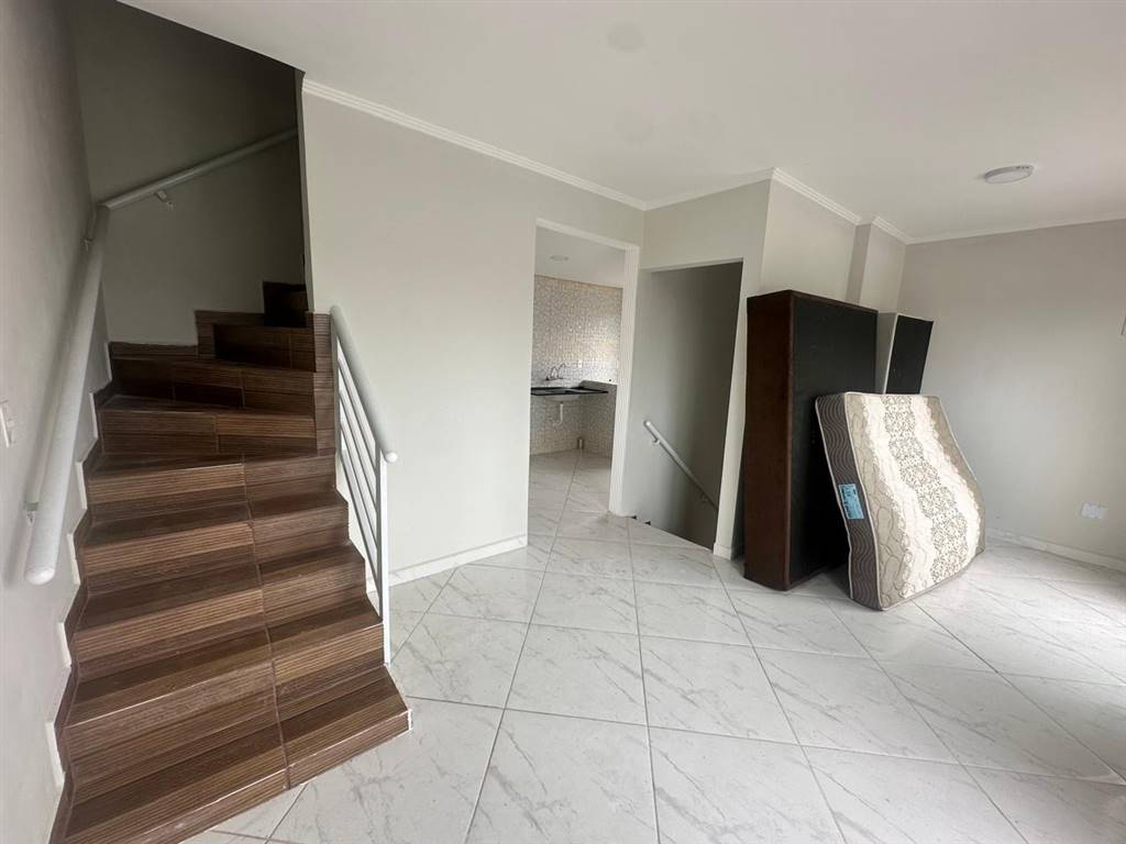 Casa com 2 quartos e 68 m² em Vila Caiçara, Praia Grande