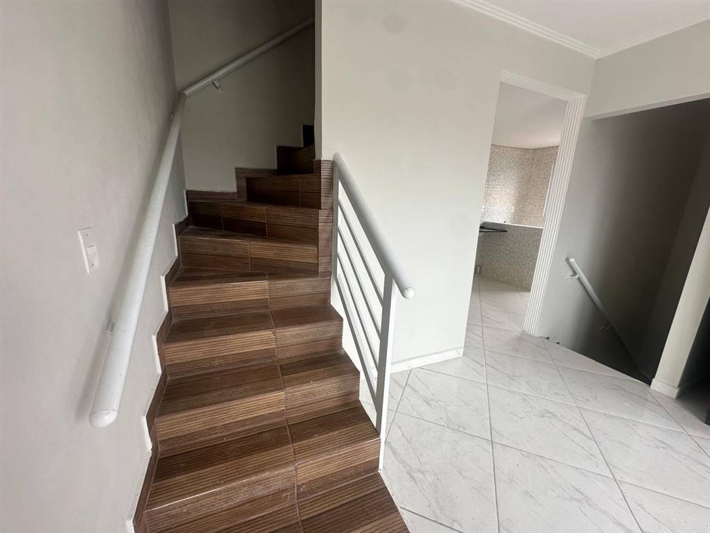 Casa com 2 quartos e 68 m² em Vila Caiçara, Praia Grande