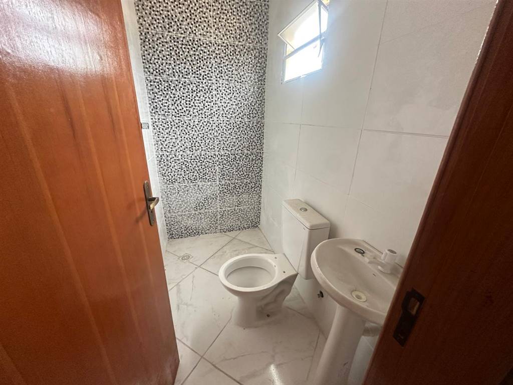 Casa com 2 quartos e 68 m² em Vila Caiçara, Praia Grande