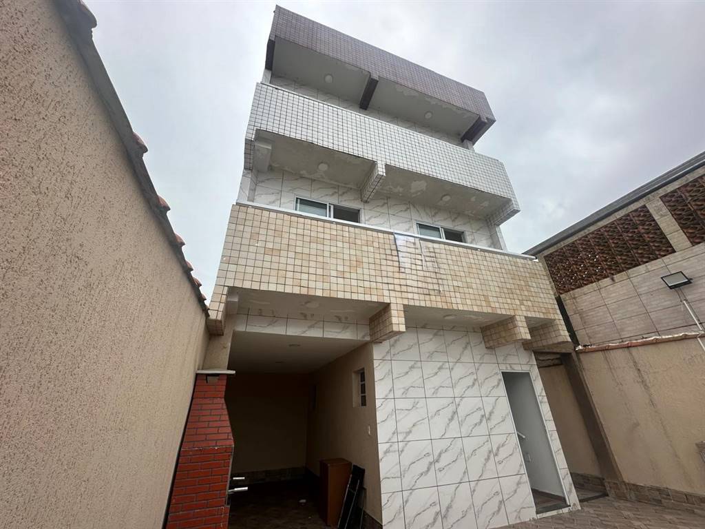 Casa com 2 quartos e 68 m² em Vila Caiçara, Praia Grande