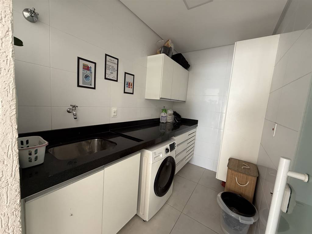 Casa com 2 quartos e 332 m² em Vila Caiçara, Praia Grande