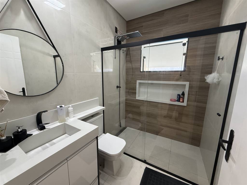 Casa com 2 quartos e 332 m² em Vila Caiçara, Praia Grande