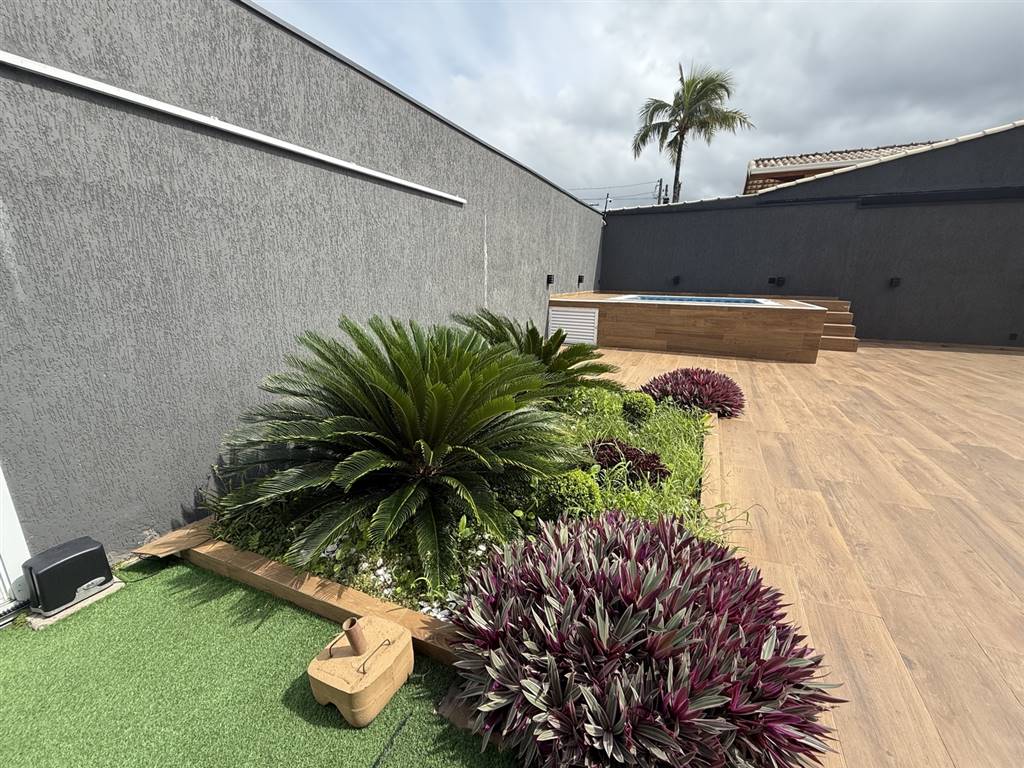 Casa com 2 quartos e 332 m² em Vila Caiçara, Praia Grande