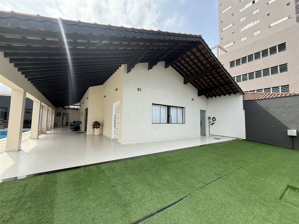 Casa com 2 quartos e 332 m² em Vila Caiçara, Praia Grande