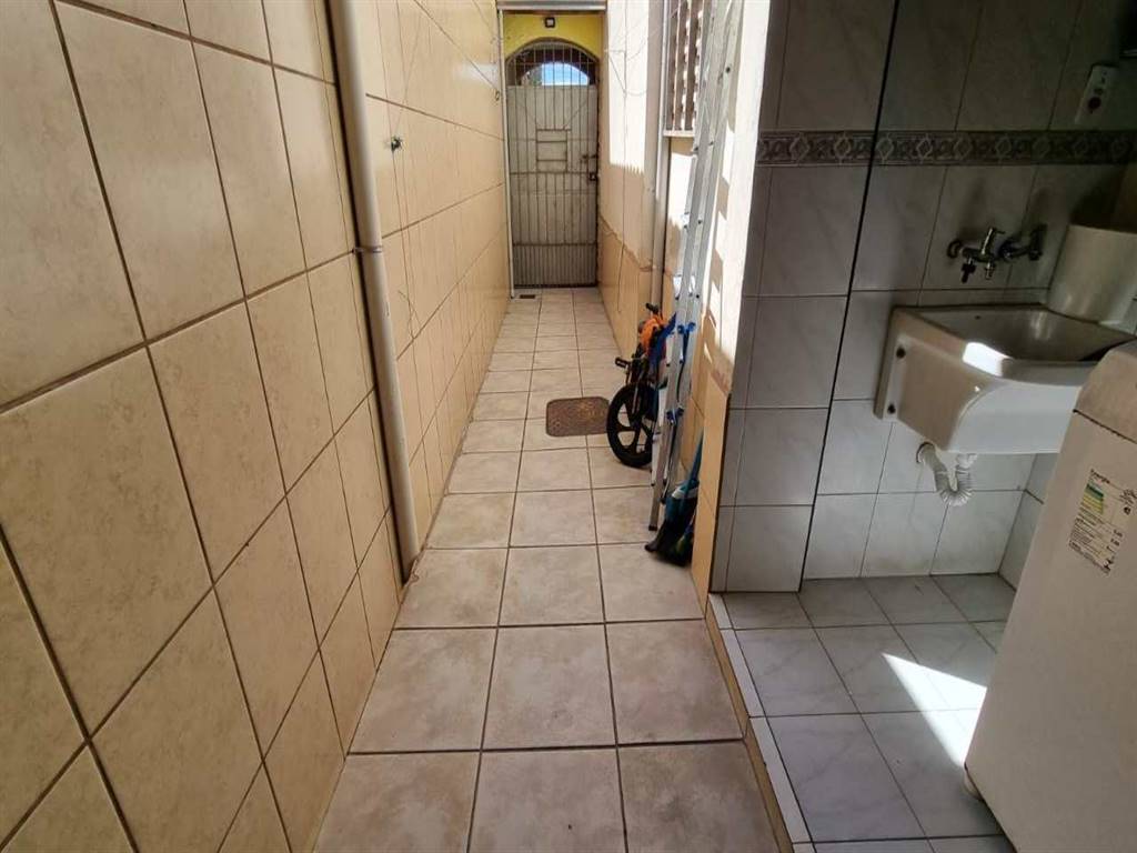 Casa com 3 quartos e 150 m² em Vila Caiçara, Praia Grande