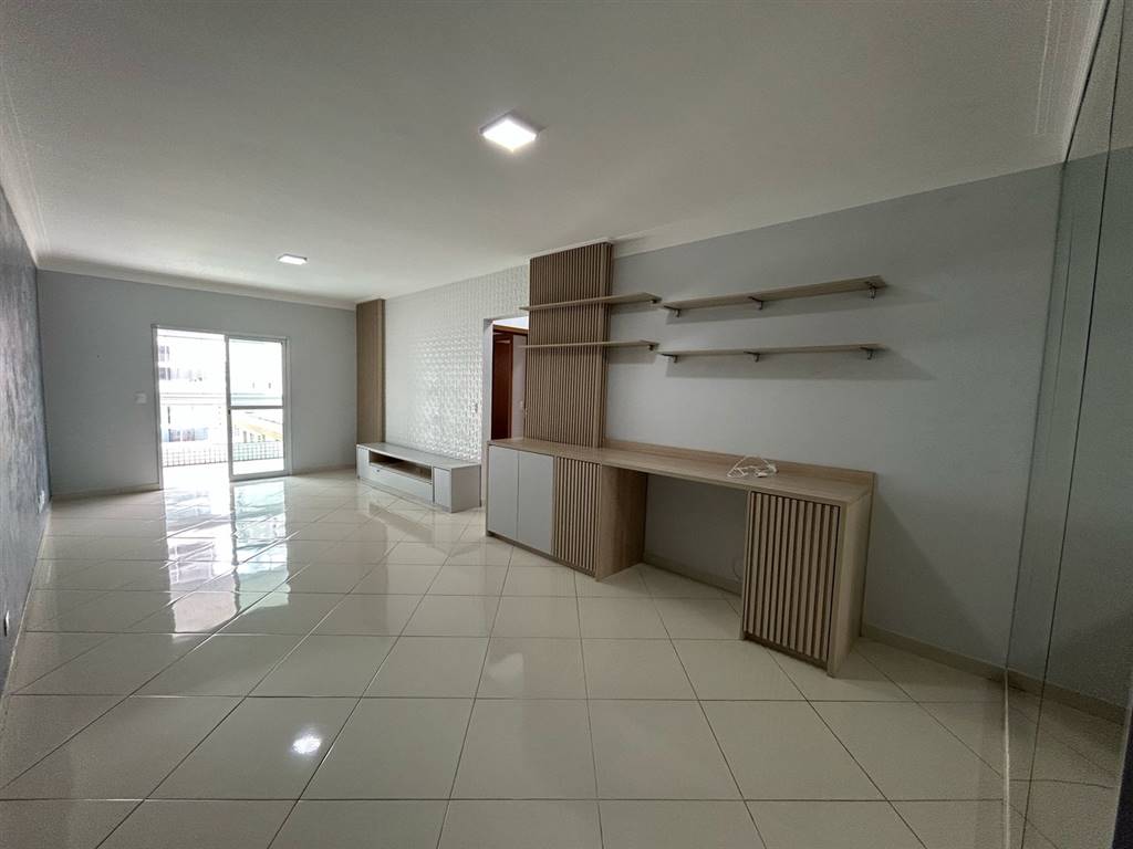 Apartamento com 3 quartos e 129 m² em Vila Caiçara, Praia Grande