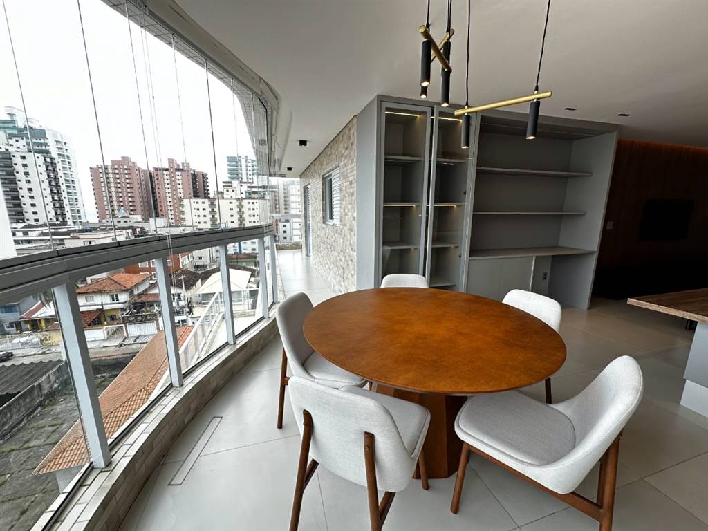 Apartamento com 2 quartos e 90 m² em Vila Caiçara, Praia Grande