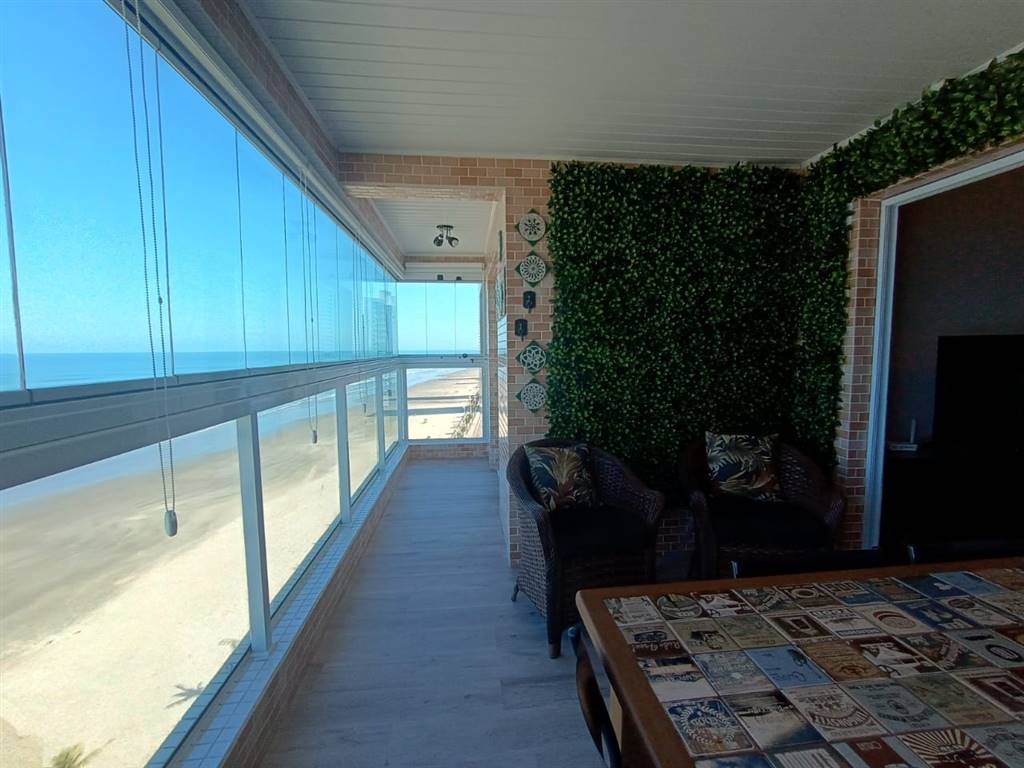 Apartamento com 2 quartos e 92 m² em Vila Caiçara, Praia Grande