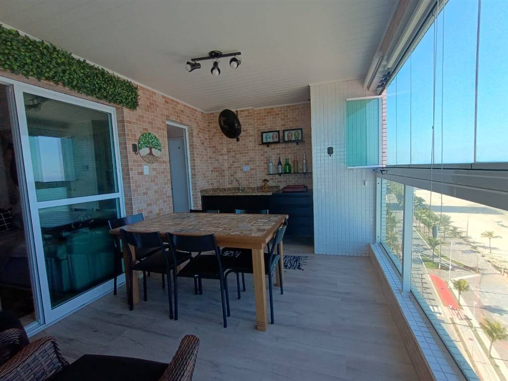 Apartamento com 2 quartos e 92 m² em Vila Caiçara, Praia Grande