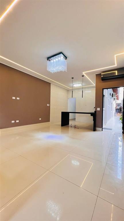 Casa com 3 quartos e 116 m² em Vila Caiçara, Praia Grande