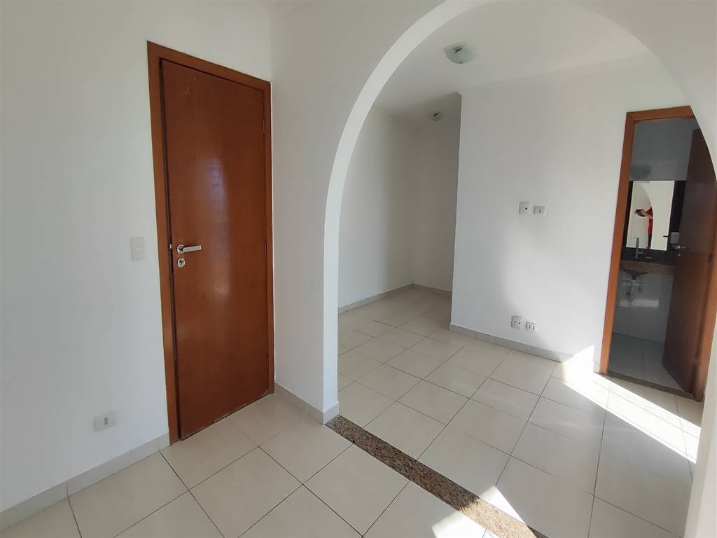 Apartamento com 5 quartos e 176 m² em Vila Caiçara, Praia Grande