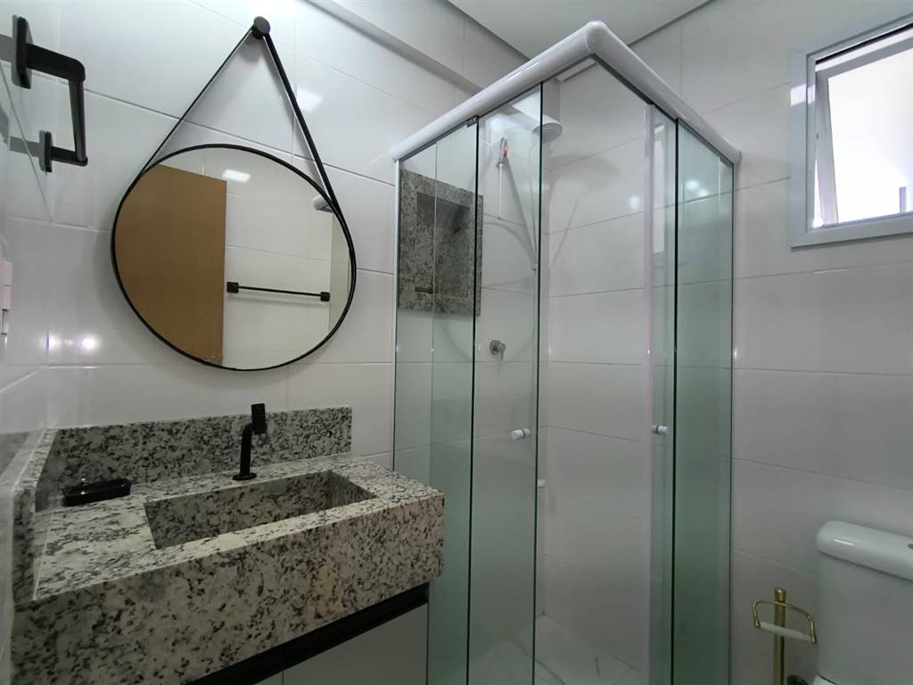 Apartamento com 2 quartos e 72 m² em Vila Caiçara, Praia Grande