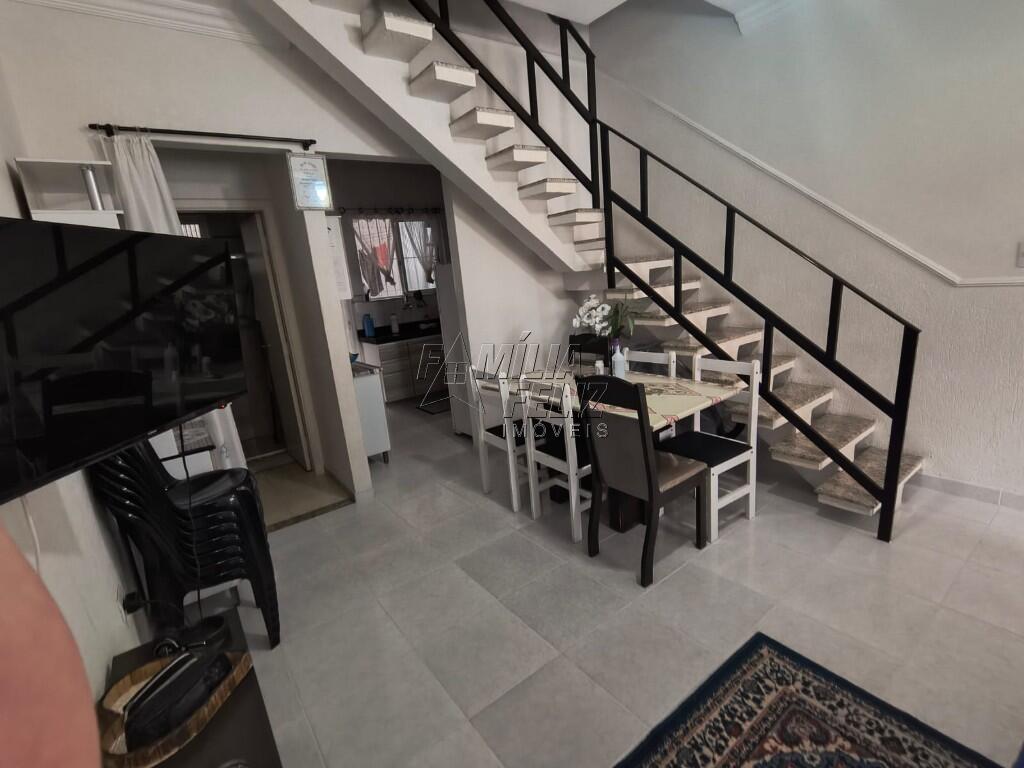 Casa com 2 quartos e 91 m² em Vila Caiçara, Praia Grande