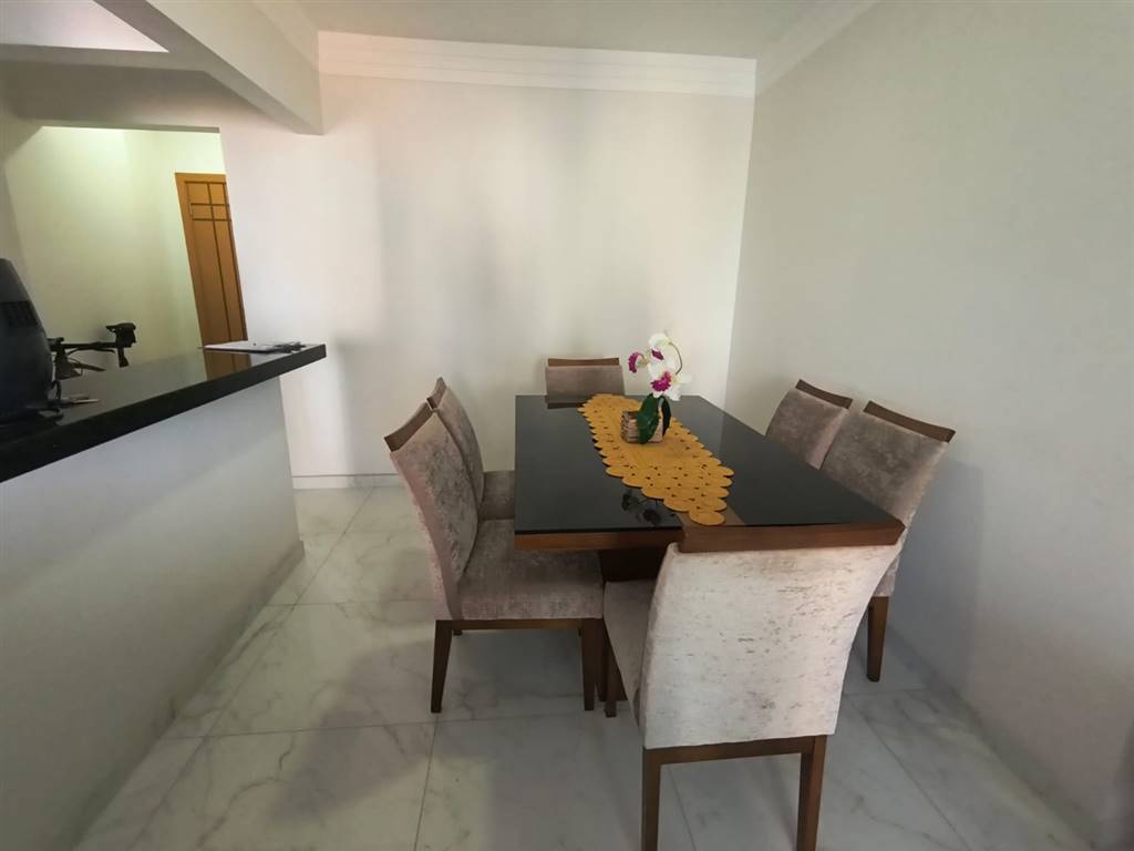 Apartamento com 2 quartos e 82 m² em Vila Caiçara, Praia Grande