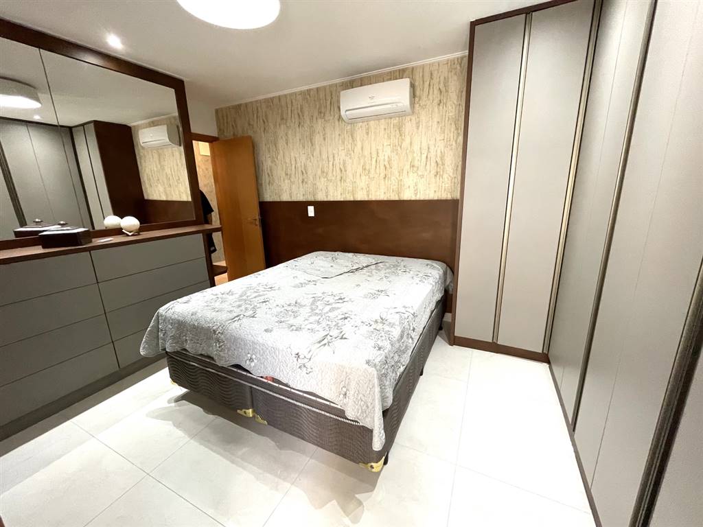Apartamento com 3 quartos e 130 m² em Vila Caiçara, Praia Grande