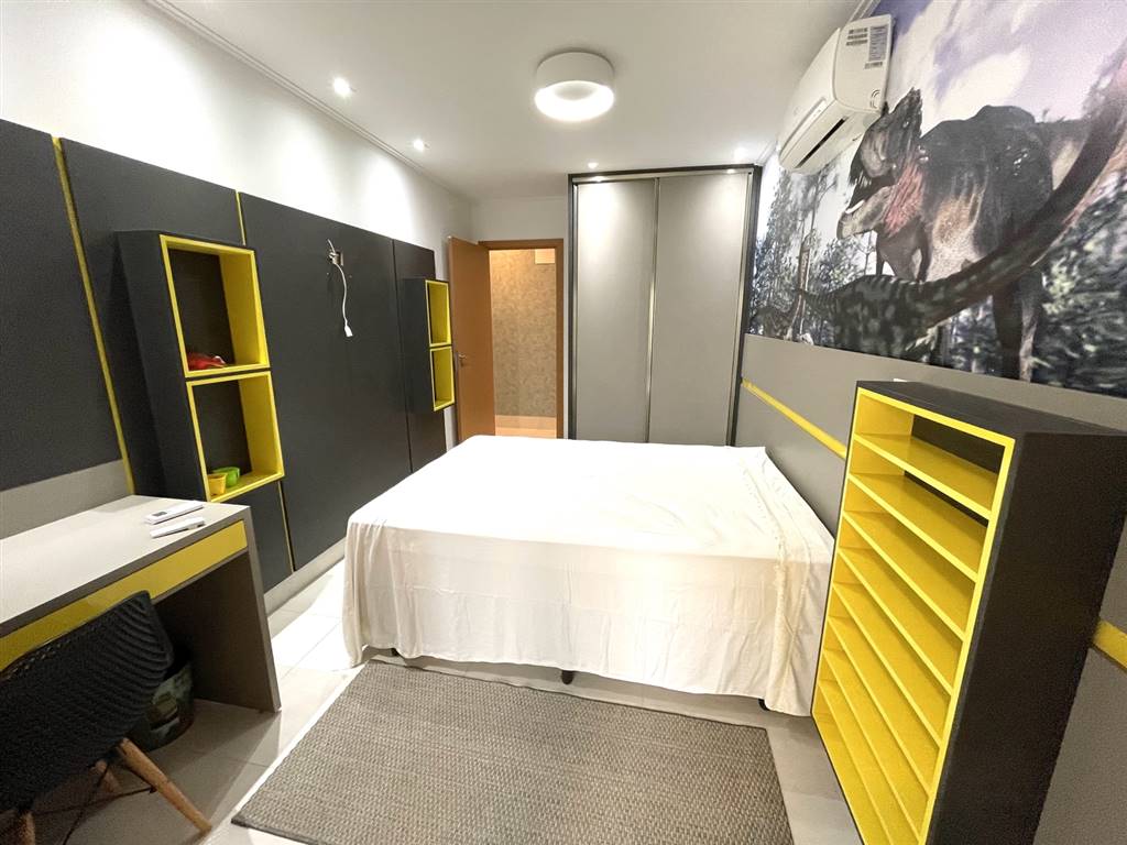 Apartamento com 3 quartos e 130 m² em Vila Caiçara, Praia Grande