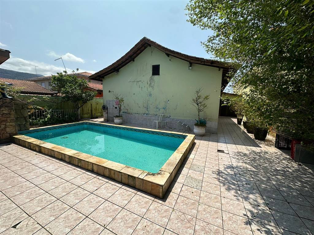 Casa com 3 quartos e 190 m² em Vila Caiçara, Praia Grande