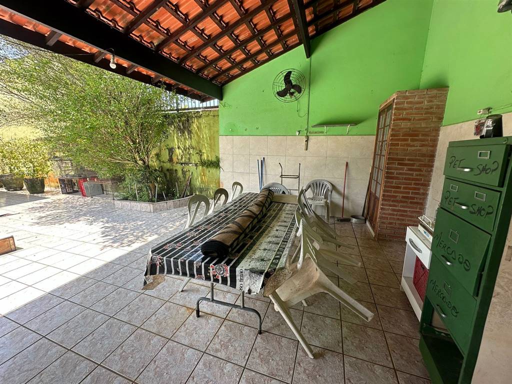 Casa com 3 quartos e 190 m² em Vila Caiçara, Praia Grande