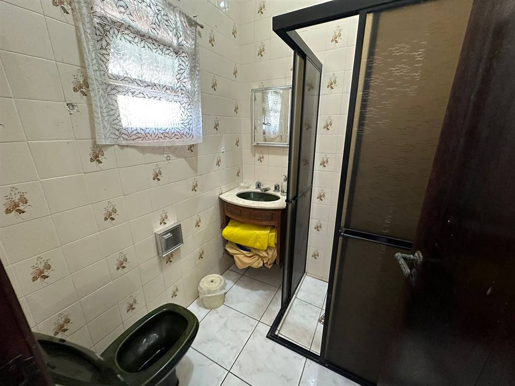 Casa com 3 quartos e 190 m² em Vila Caiçara, Praia Grande