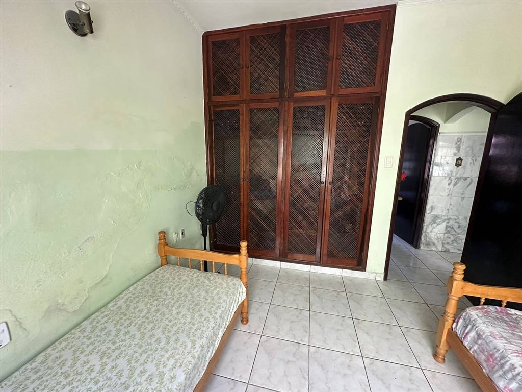 Casa com 3 quartos e 190 m² em Vila Caiçara, Praia Grande
