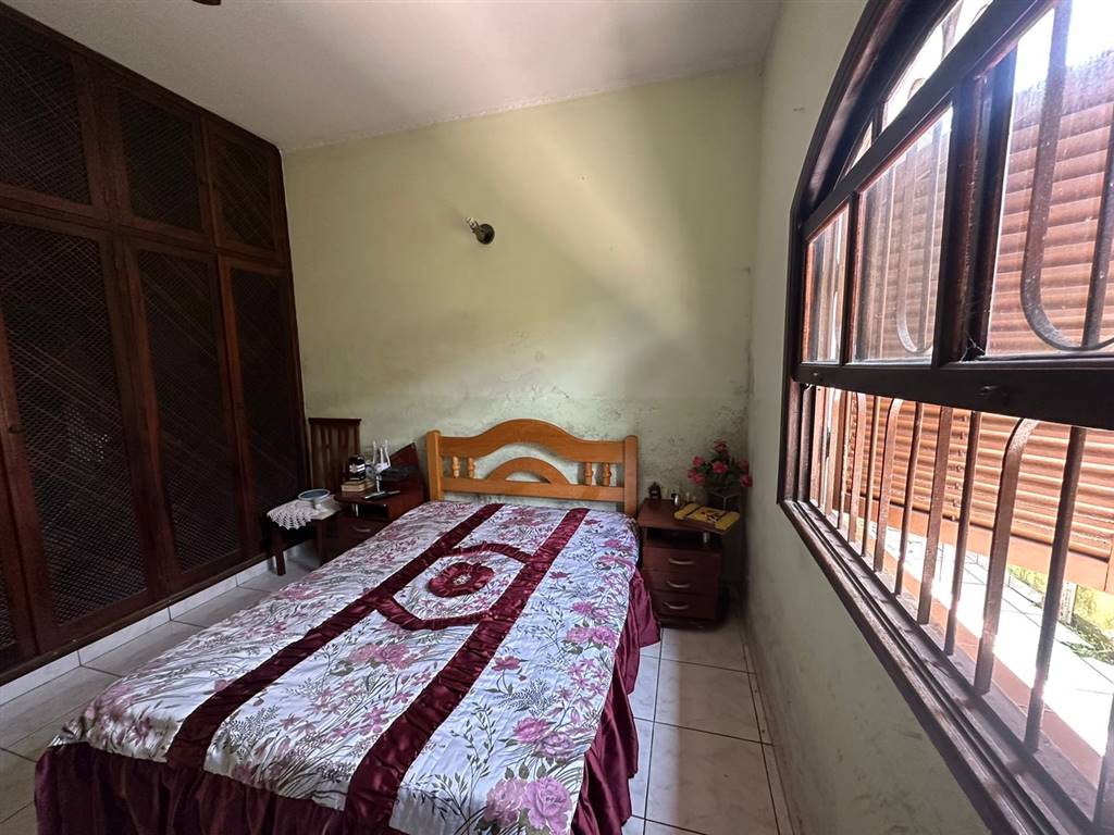 Casa com 3 quartos e 190 m² em Vila Caiçara, Praia Grande