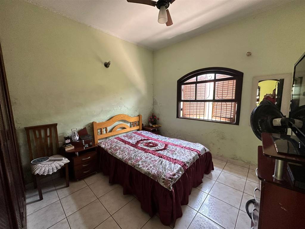 Casa com 3 quartos e 190 m² em Vila Caiçara, Praia Grande