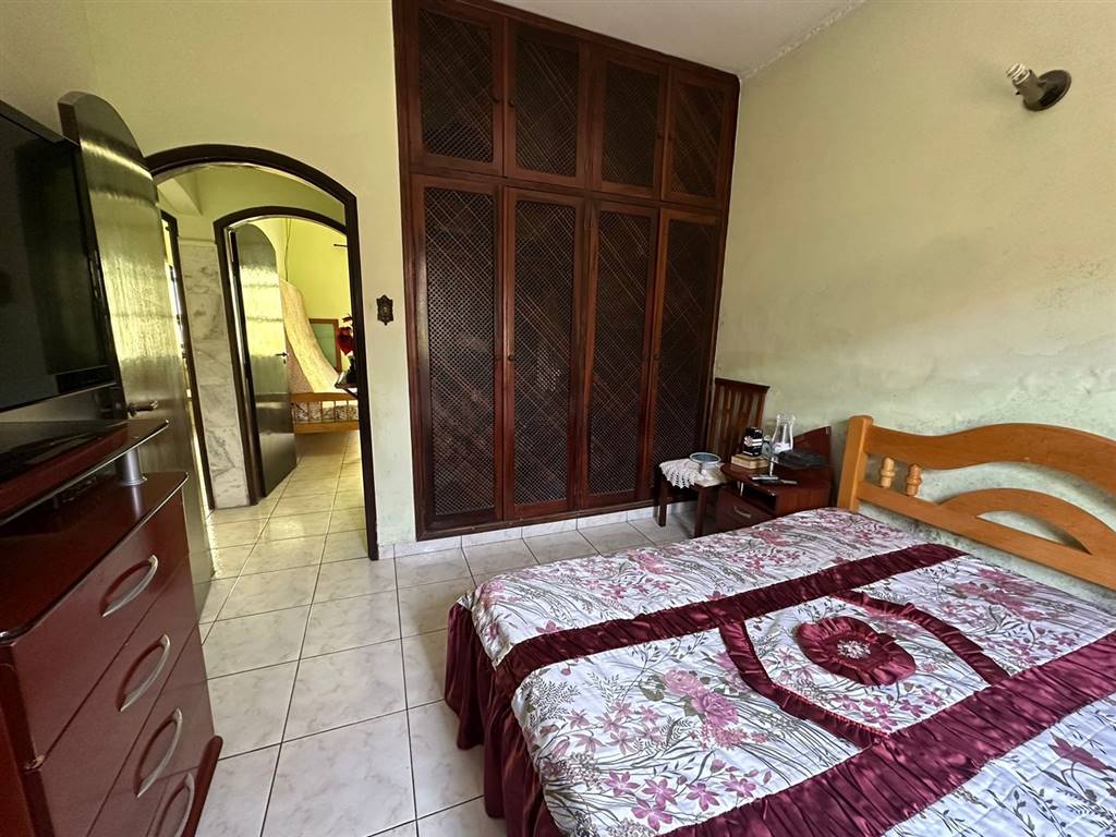 Casa com 3 quartos e 190 m² em Vila Caiçara, Praia Grande