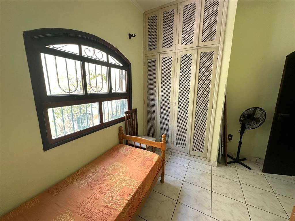 Casa com 3 quartos e 190 m² em Vila Caiçara, Praia Grande