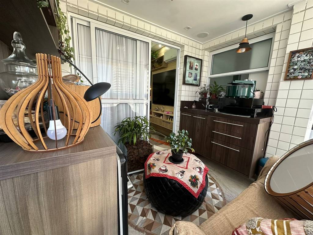 Apartamento com 2 quartos e 76 m² em Vila Caiçara, Praia Grande