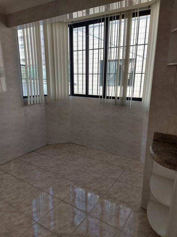 Apartamento com 4 quartos e 180 m² em Vila Caiçara, Praia Grande