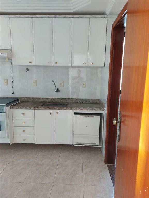 Apartamento com 4 quartos e 180 m² em Vila Caiçara, Praia Grande