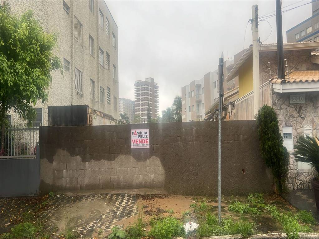 Terreno com 225 m² em Vila Caiçara, Praia Grande