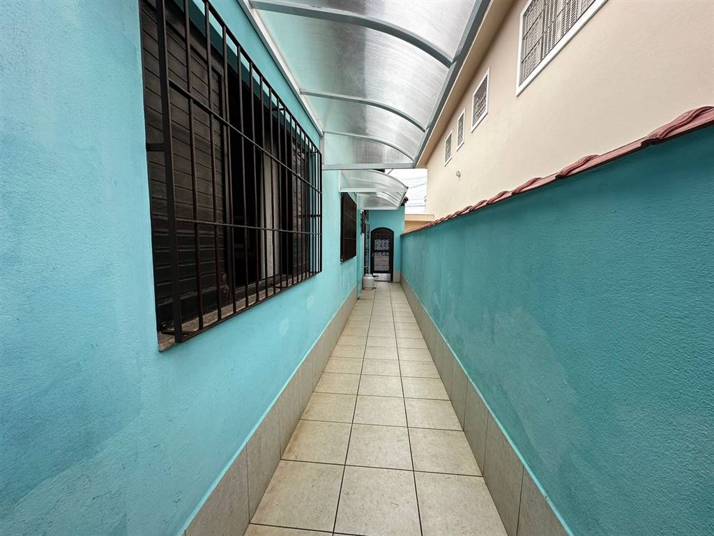 Casa com 2 quartos e 125 m² em Vila Caiçara, Praia Grande