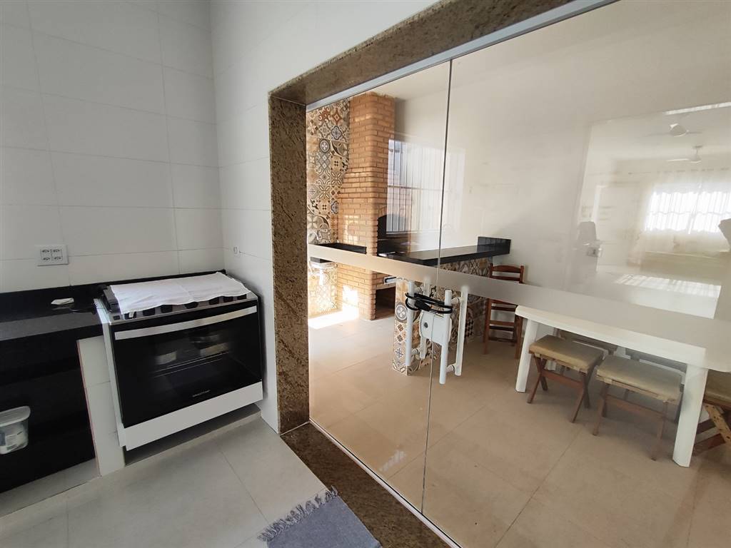 Casa com 2 quartos e 150 m² em Vila Caiçara, Praia Grande