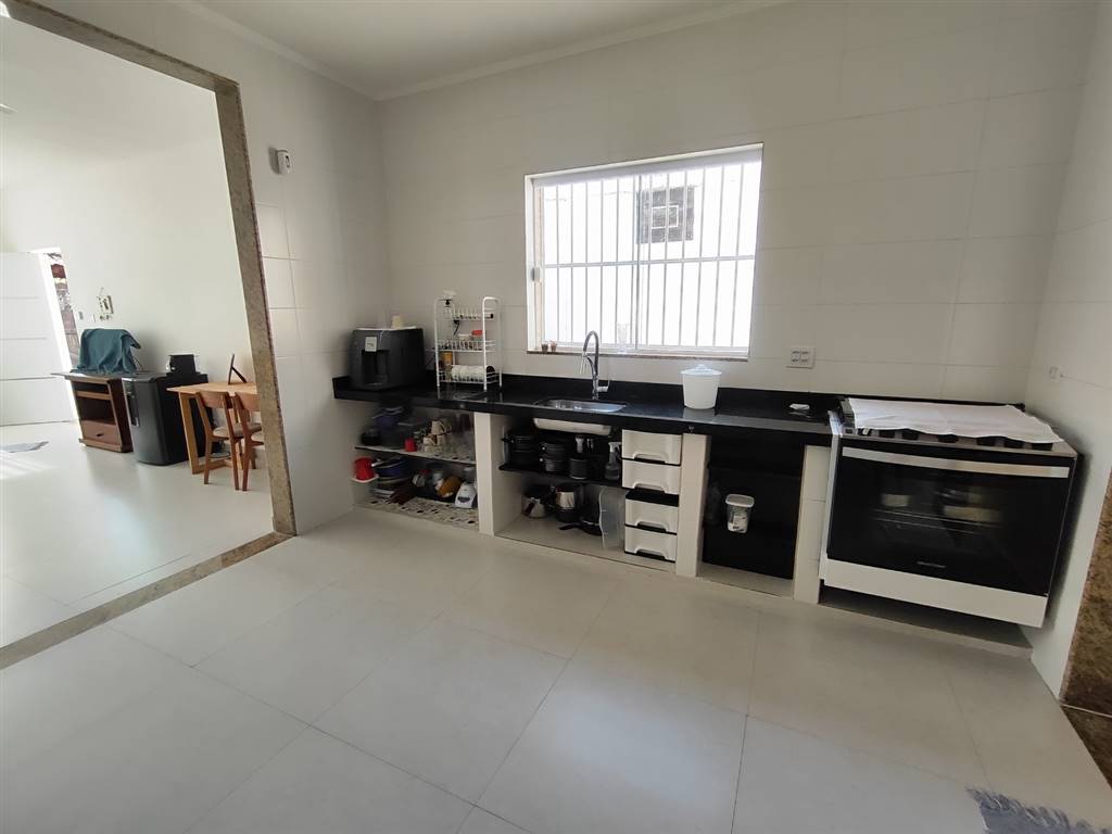 Casa com 2 quartos e 150 m² em Vila Caiçara, Praia Grande