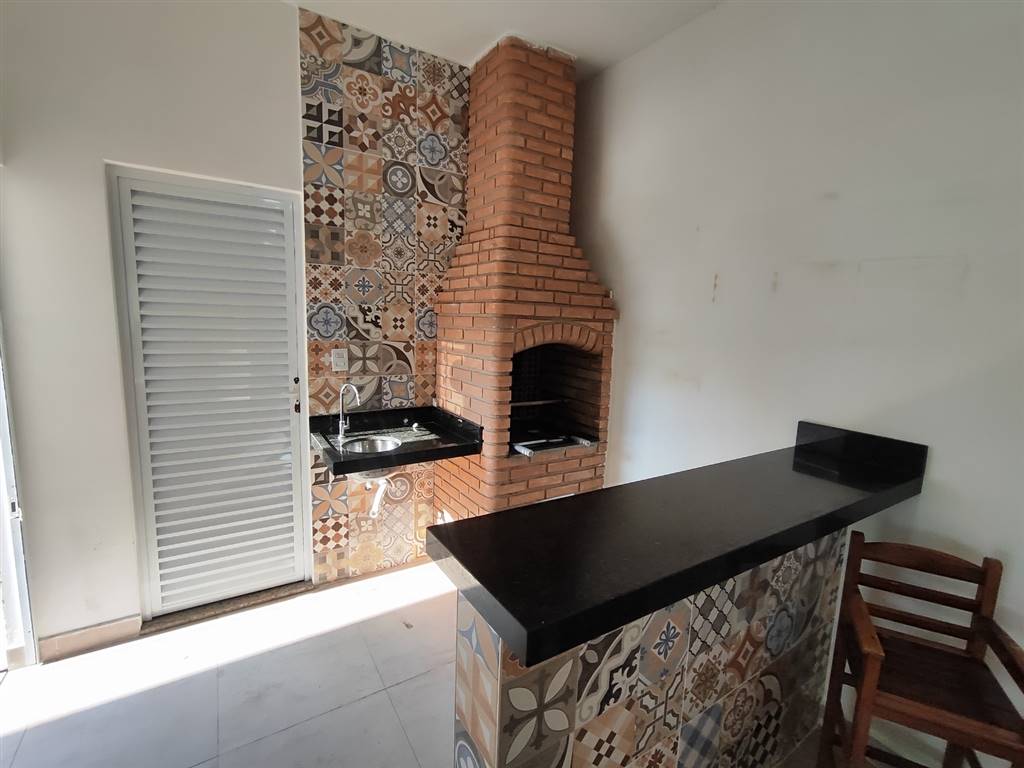 Casa com 2 quartos e 150 m² em Vila Caiçara, Praia Grande