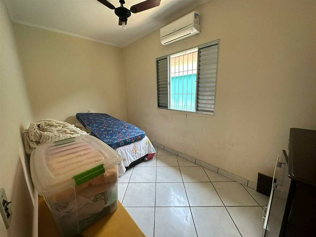 Casa com 4 quartos e 130 m² em Vila Caiçara, Praia Grande