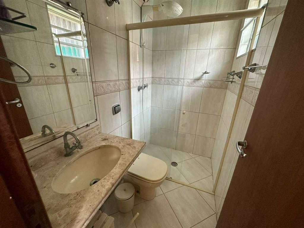 Casa com 4 quartos e 130 m² em Vila Caiçara, Praia Grande