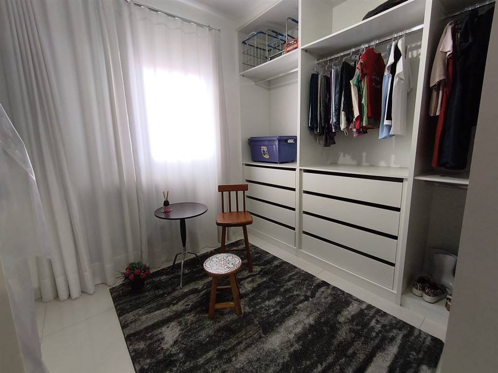 Casa com 3 quartos e 102 m² em Vila Caiçara, Praia Grande
