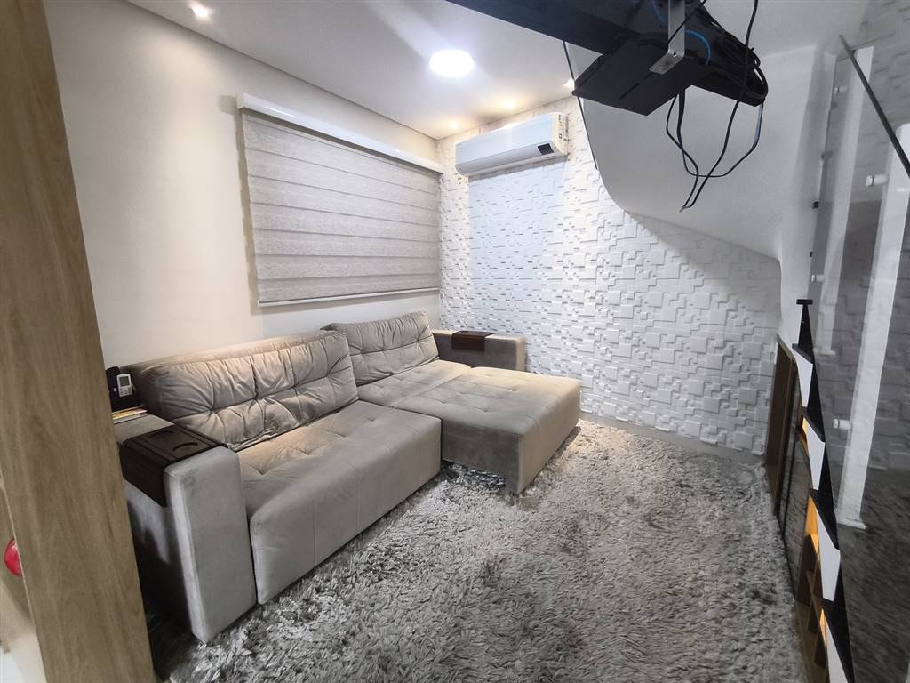 Casa com 3 quartos e 102 m² em Vila Caiçara, Praia Grande