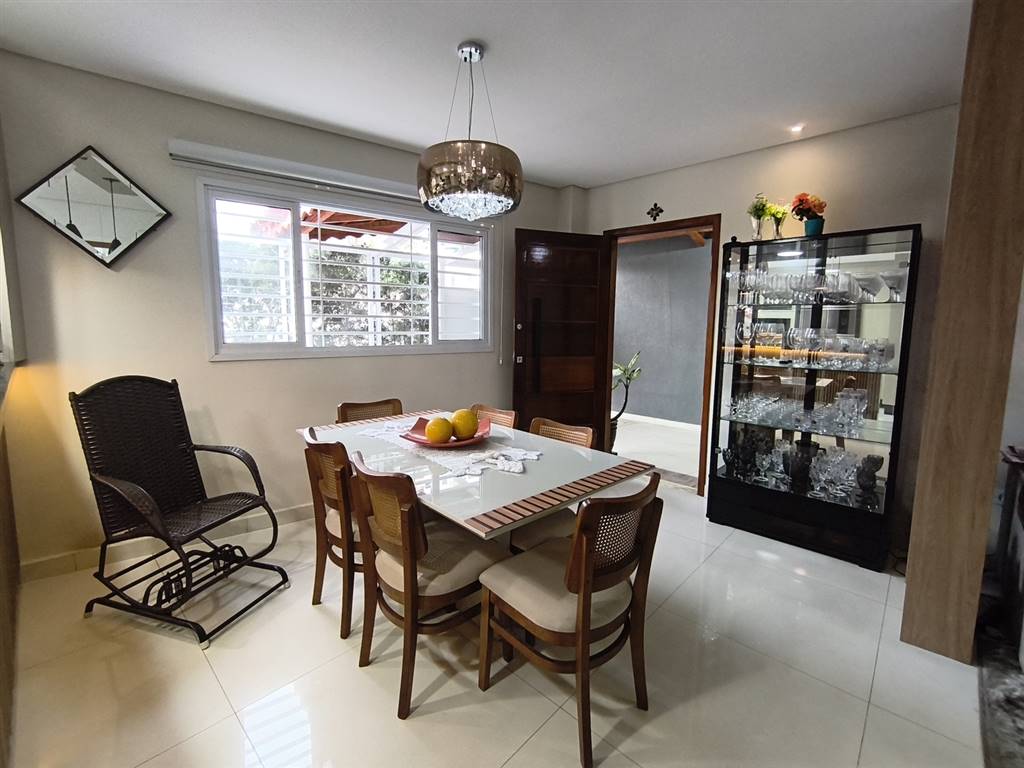 Casa com 3 quartos e 102 m² em Vila Caiçara, Praia Grande
