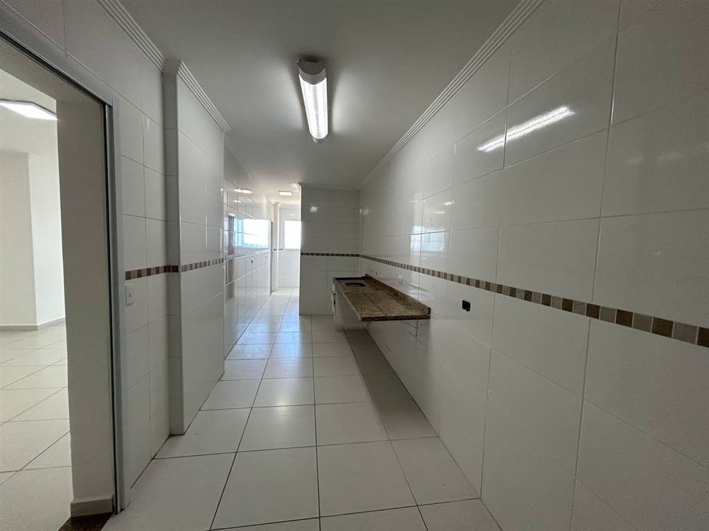 Apartamento com 3 quartos e 135 m² em Vila Caiçara, Praia Grande