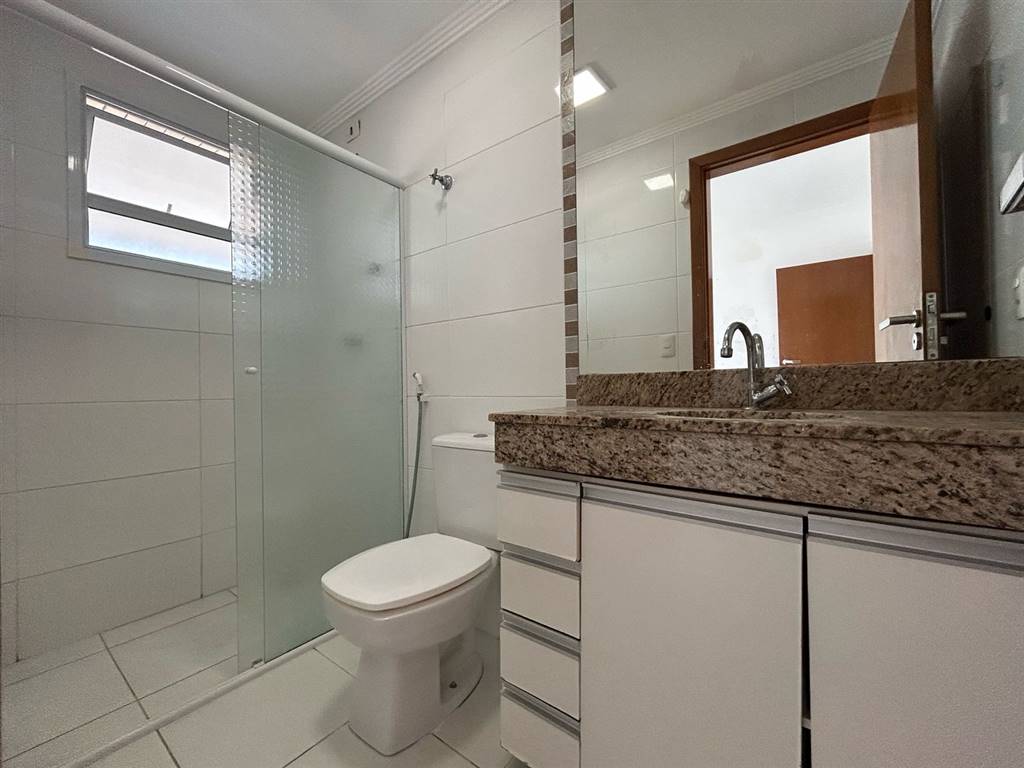 Apartamento com 3 quartos e 135 m² em Vila Caiçara, Praia Grande