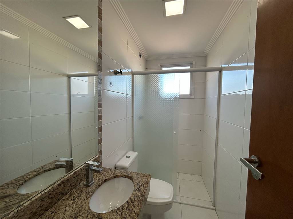 Apartamento com 3 quartos e 135 m² em Vila Caiçara, Praia Grande