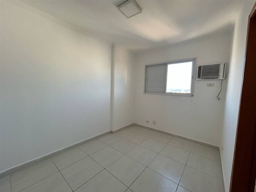 Apartamento com 3 quartos e 135 m² em Vila Caiçara, Praia Grande