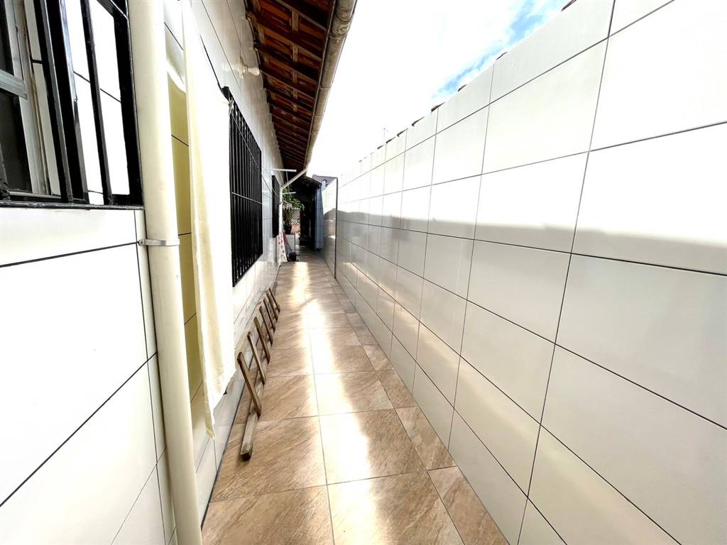 Casa com 2 quartos e 94 m² em Vila Caiçara, Praia Grande