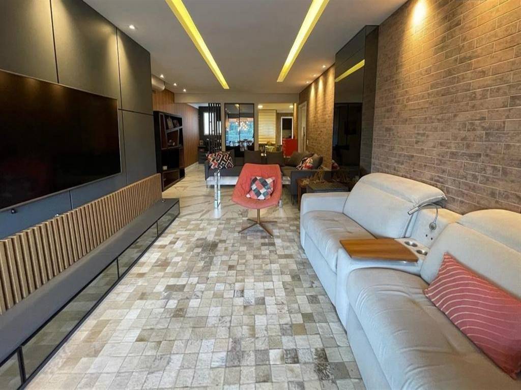 Apartamento com 3 quartos e 163 m² em Vila Caiçara, Praia Grande