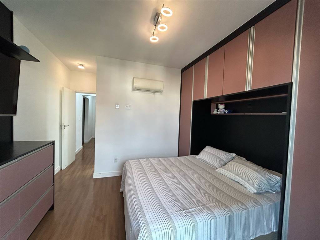 Apartamento com 3 quartos e 125 m² em Vila Caiçara, Praia Grande