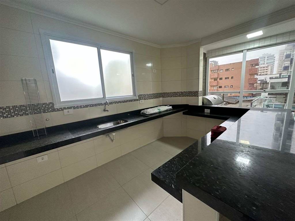 Apartamento com 3 quartos e 94 m² em Vila Caiçara, Praia Grande