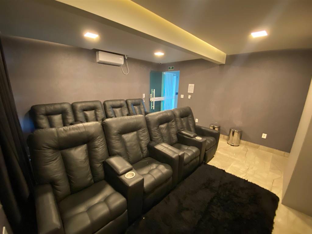 Apartamento com 2 quartos e 60 m² em Vila Caiçara, Praia Grande